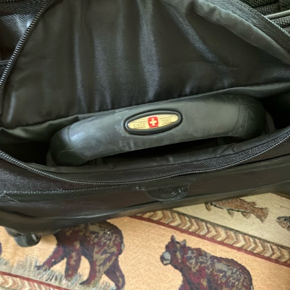 Wenger Black Travel Bag - Picture 7 of 12